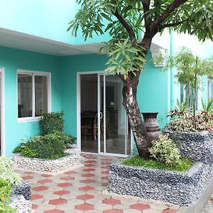 Blue Lotus Hotel